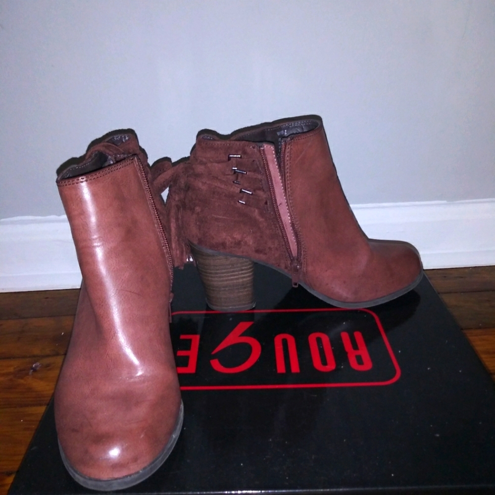 Brown ankle boots